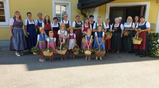 Festgottesdienst zu Mariä Himmelfahrt mit Kräuterweihe