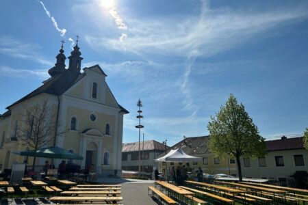 Kirtag am Pfarrplatz 28. April 2024